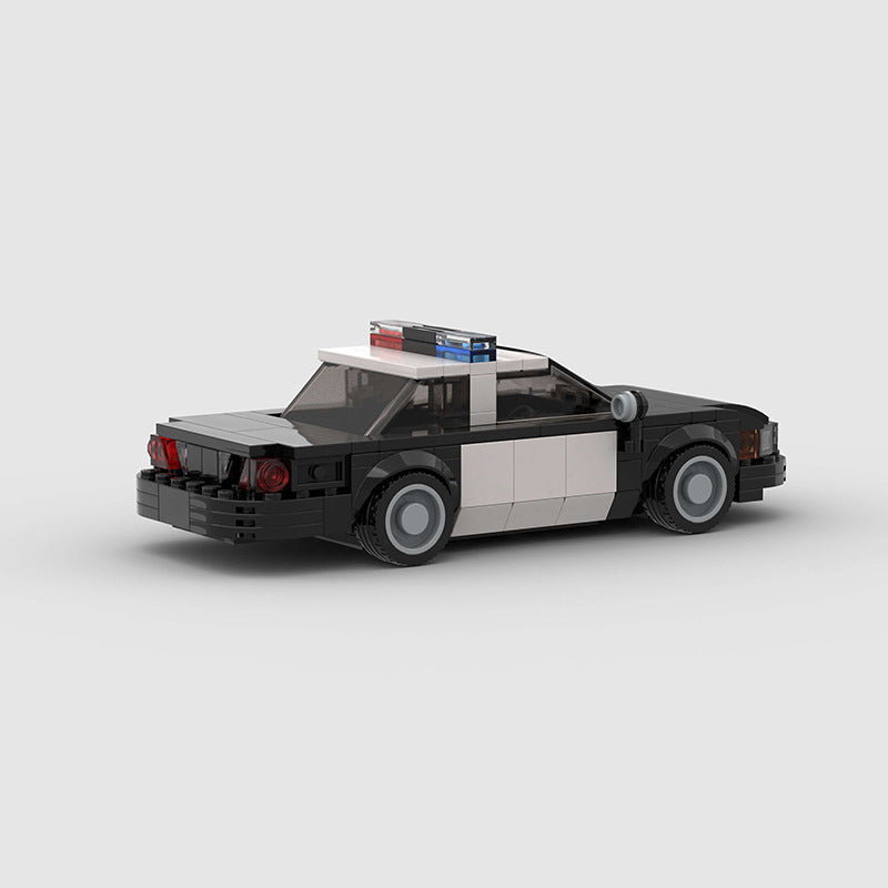 Crown Victoria Police Interceptor 218 Pieces