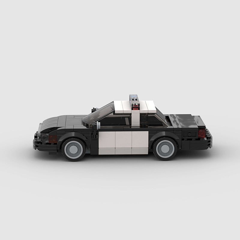 Crown Victoria Police Interceptor 218 Pieces